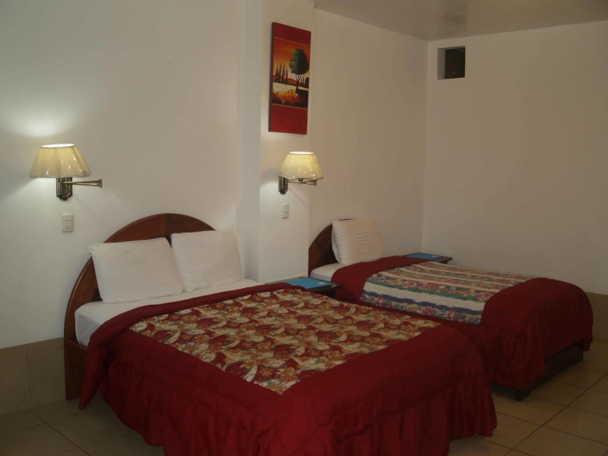 Hotel Pacifico Puerto López Buitenkant foto