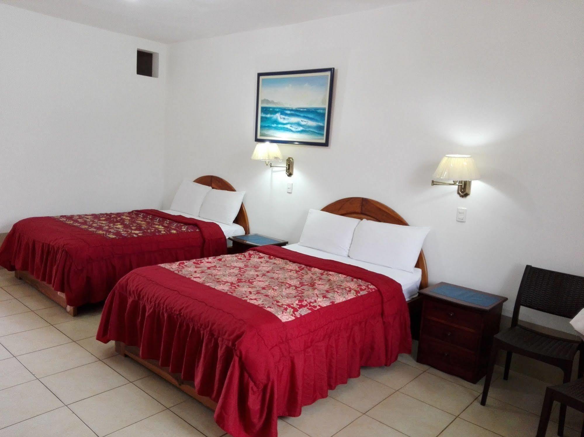 Hotel Pacifico Puerto López Buitenkant foto