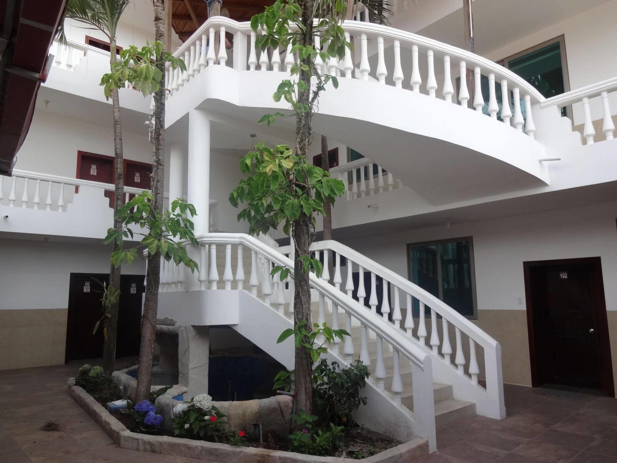 Hotel Pacifico Puerto López Buitenkant foto