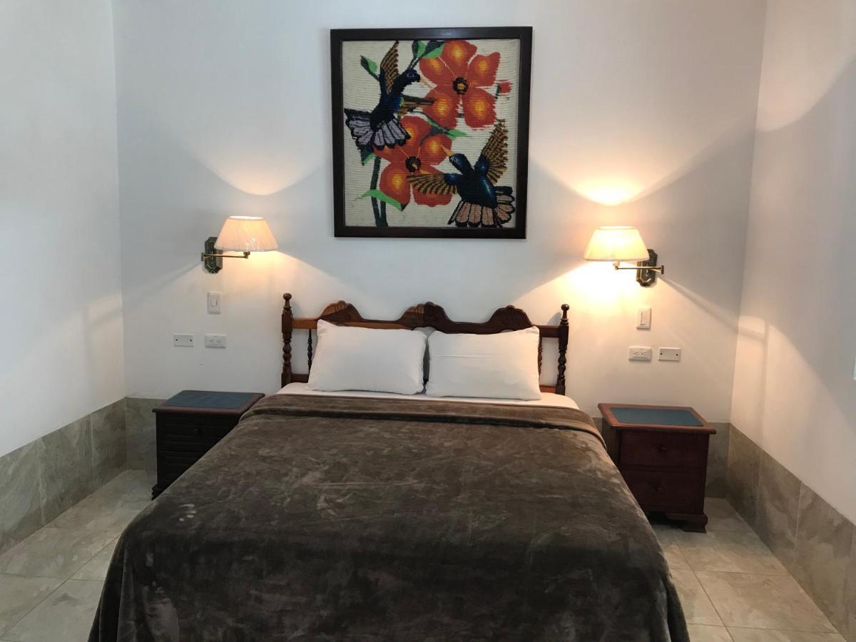 Hotel Pacifico Puerto López Kamer foto