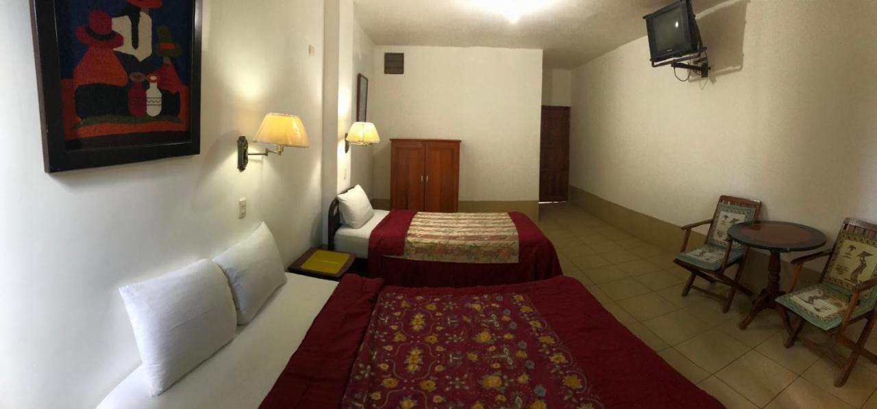 Hotel Pacifico Puerto López Kamer foto